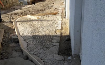 Opis popločenja (kaldrme) u ulici Josipa Bana Jelačića u Kninu
